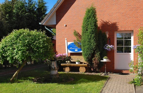 Neuharlingersiel Casa | Doppelzimmer Groß mit Terrasse - Hotel Garni Haus Am Meer