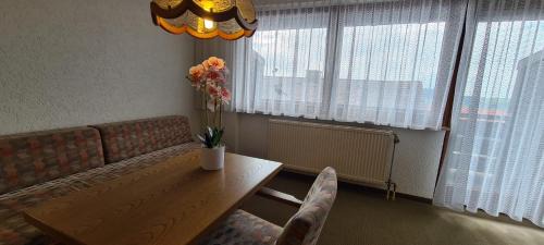 Herrischried Casa | Doppelzimmer Heimatliebe mit schönem Balkon - Pension Hauber