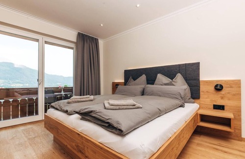 Steindorf am Ossiacher See Casa | Doppelzimmer mit Balkon und Seeblick - Familiengasthof Nindler