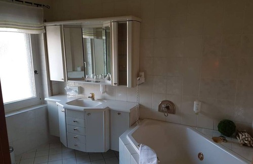 Kallinchen Apartamento | Doppelzimmer mit Dusche und WC