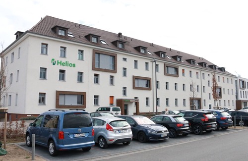 Oststadt/Stadtfeld Apartamento | Doppelzimmer mit Eigenem Bad