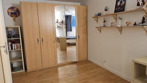 Oberwil Casa | Doppelzimmer mit separatem Dusche und WC