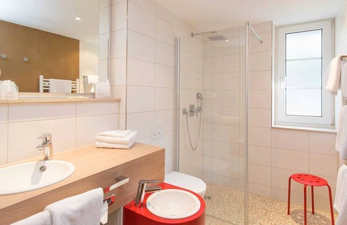 Trassenheide Complejo | Doppelzimmer Standard - TUI Suneo Kinderresort Usedom
