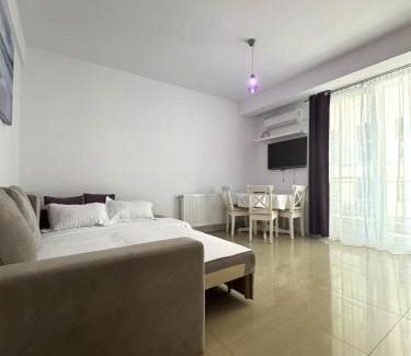 Jibert Apartamento | Dor de Mare - Studio Calabria - Mamaia Nord