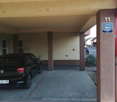 Dakovo Apartamento | DORA