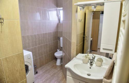 Dakovo Apartamento | DORA