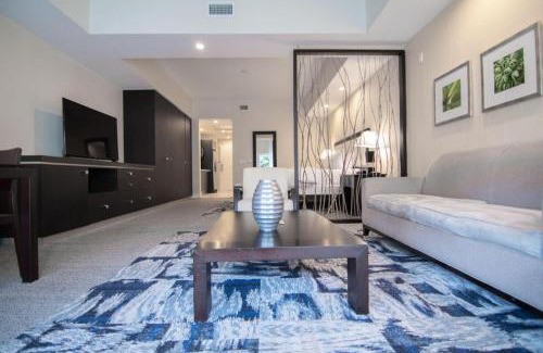 Doral Apartamento | Doral Pool 1407 by WaveProperties