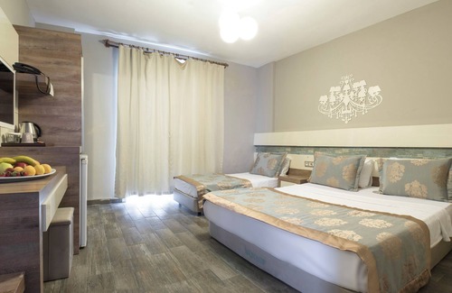 Mezetli Complejo | Doramar Resort Aqua Tatilkoyu