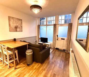 Dorchester Apartamento | Dorchester Town Centre Entire Apartment