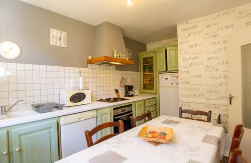 Cales Cabaña | Escapada en Dordoña: Casa junto al río con aparcamiento privado