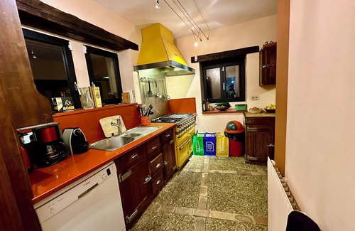 Mauzens-et-Miremont Casa | Dordogne: Idyllic stay in an exceptional artist's house with swimming pool...