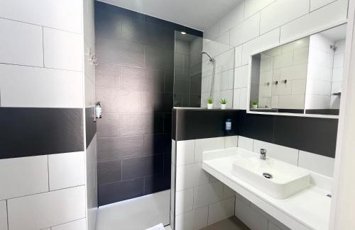 Tarifa Casa | DORI ROOMS - Hostal