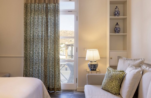 Ornos Hotel | Dorion Hotel