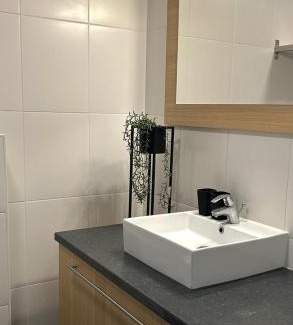 Sint-Joris-Winge Apartamento | Doris