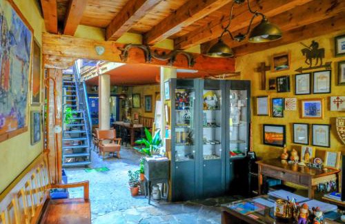 Hospital de Orbigo Hostal | DORMERO Albergue San Miguel Hospital de Órbigo