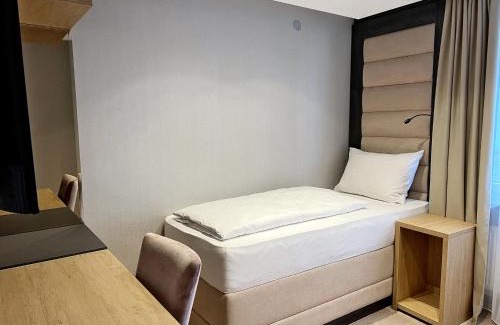 Reutlingen Hotel | DORMERO Hotel Reutlingen