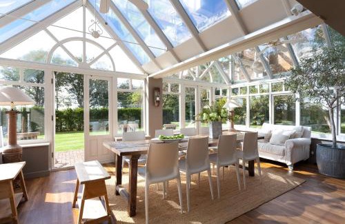 Ashford Casa | Dormestone House by Bloom Stays