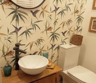 Dos Hermanas Apartamento | Dormir entre limones, Casa de invitados en vivienda familiar