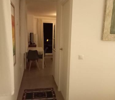 Dos Hermanas Apartamento | Dormir entre limones, Casa de invitados en vivienda familiar