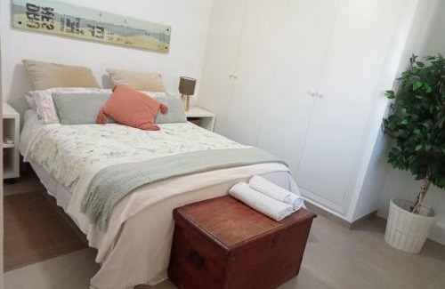 Dos Hermanas Apartamento | Dormir entre limones, Casa de invitados en vivienda familiar