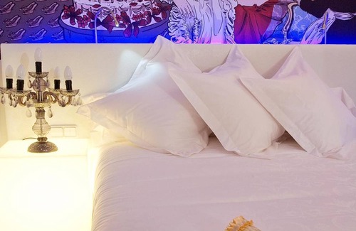 Castellana Hotel | Dormirdcine Cooltural Rooms