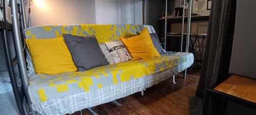 Le Kremlin-Bicetre Casa | Dormitory 5 beds 13m2 dans un F2 Partagé 30m2