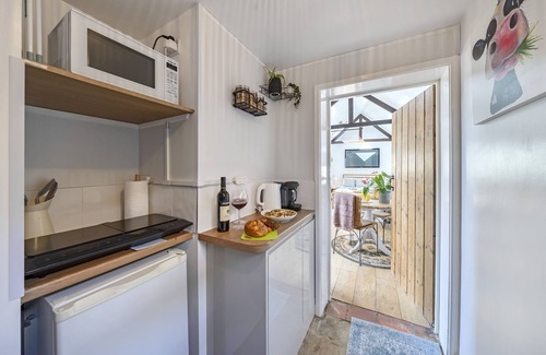 Poole Cabaña | Dorset Cottage Annexe - 2 guests in 1 bedroom