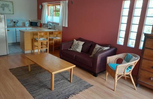 Constantia Casa | Dorset Cottage