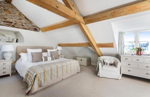 Salcombe Casa | Dorset House, Salcombe, with Free Parking