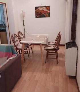 Zona de La Perla Apartamento | Dos ambientes modernos y luminosos en La Perla