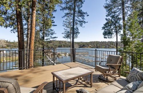 Groveland Casa | Dos Pinos Spacious Lakefront Cabin with Game Room