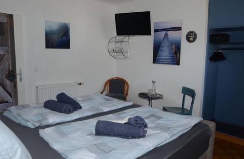 Klopein am Klopeiner See Cama Y Desayuno | Double room 7 with balcony - Pension Eule