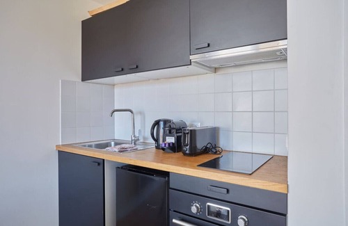Silly-Gallieni Apartamento | Double Appartement l 15min Eiffel Tower by Car
