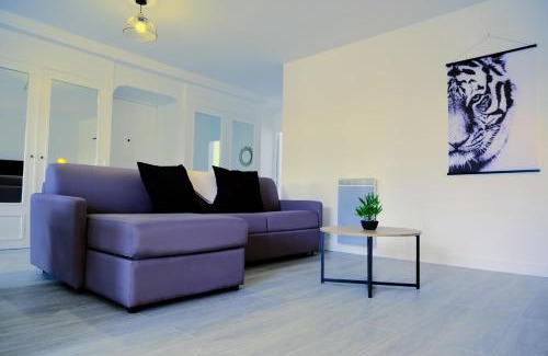Melun Apartamento | Double Apparts - Spacieux 140 m2 - 4 Ch - Entrée autonome- 2 Parkings Privé Gratuit