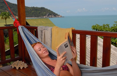 Baan Tai Cabaña | Bungalow doble con ventilador y vistas al mar