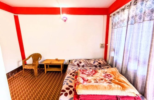 Bomdila Cama Y Desayuno | Double bed room