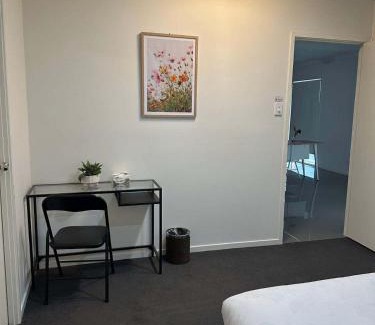 Gregory Hills Casa | Double Bed Room with Ensuite Bath-Peaceful location