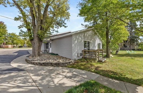 Lake City Apartamento | Double Bed Suite with Full Kitchen