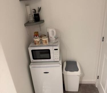 Edinburgh Casa | Double Bedroom With Dedicated Private Bathroom