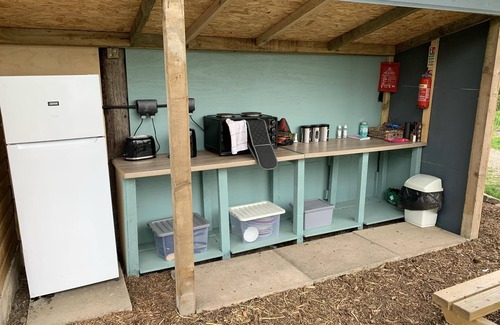 Loughborough Cabina | Double Bell Tent Farm Stay