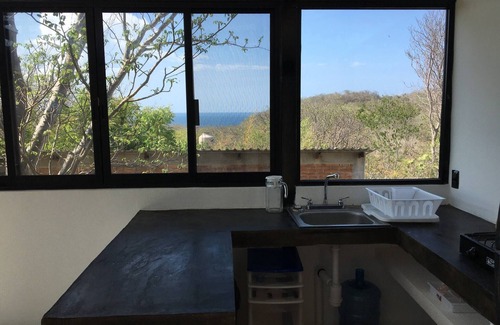 Salchi Casa | Bungalow Doble Con Vista parcial al Mar, Cocina Completa