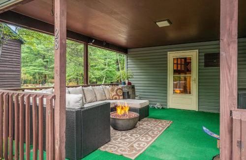 Lake Harmony Casa | Double Diamond Lodge by AvantStay Group Escape w Firepit Patio Activities
