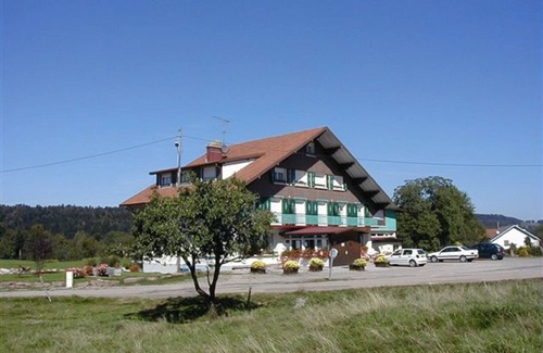 Girmont-Val-d'Ajol Apartamento | Habitacion Doble-Económico-Baño con ducha-Vista al campo