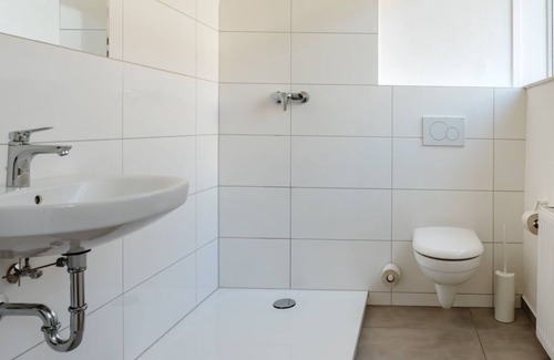 Heilbad Heiligenstadt Apartamento | Double room with bathroom / Iberg view - Sonnenschein Hotel & Apartments