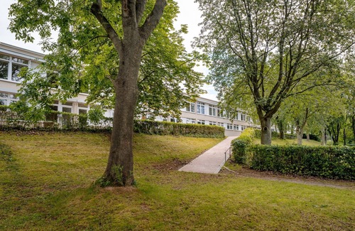 Heilbad Heiligenstadt Apartamento | Double room with private corridor bathroom / Iberg view - Sonnenschein Hotel & Apartments