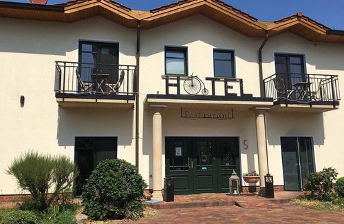 Karlshagen Casa | Suite de 30 con balcón y junto al mar - Usedom-Bike Hotel & Suites *** 80 m de la playa del Mar Báltico