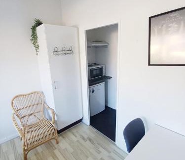 Norresundby Apartamento | Double room 4 with Free Parking