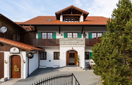 Hopfen am See Apartamento | Double room "Cliff of Moher" in the Vitusfort house