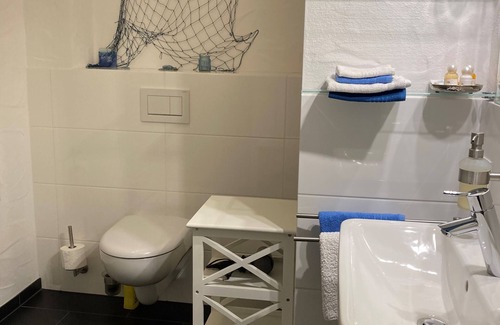 Borler Cama Y Desayuno | Habitación doble cómodamente amueblada con baño propio.