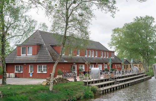 Bedekaspeler Marsch Casa | Double room, courtyard side - Hotel-Restaurant Bootshaus